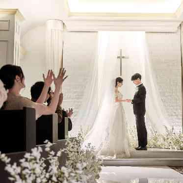 GRAN SUITE(グラン スイート)/FIVESTAR WEDDING ゲストからの沢山の祝福でアットホームな挙式に