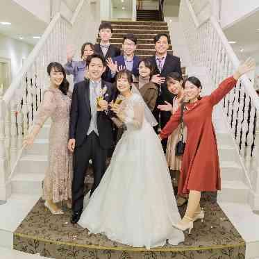 セレモニー後は大切な皆様との記念写真タイムも