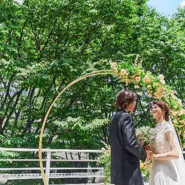 グラン・スイート/FIVESTAR WEDDING 定禅寺通りでテラスからの撮影もこの会場だからこそ！