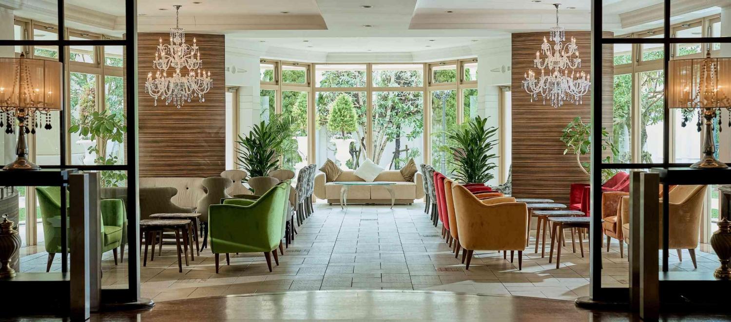 アートグレイス ウエディングコースト 東京ベイ ロビー・控室