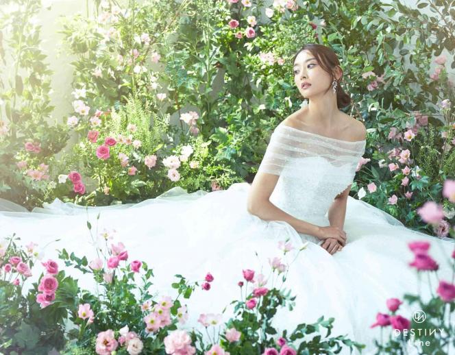 アートグレイス ウエディングコースト 東京ベイ ドレス・衣装