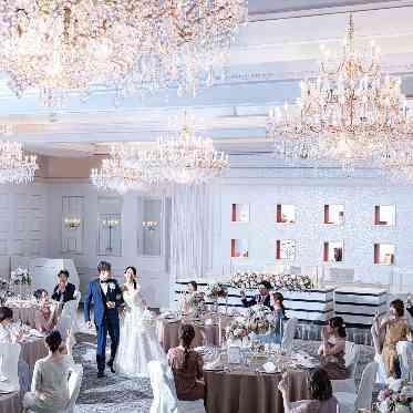 ラヴィール岡山 開放感のある会場