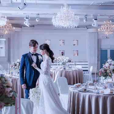 ラヴィール岡山 上質な光と花に彩られた、ロマンティックウエディング