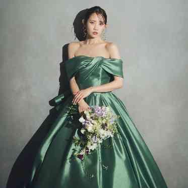 ラヴィール岡山 Color Dress