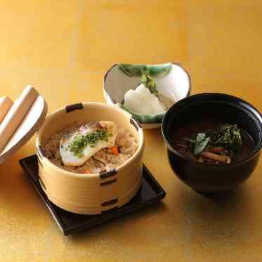 中四国唯一の「広島なだ万」が提供する和食