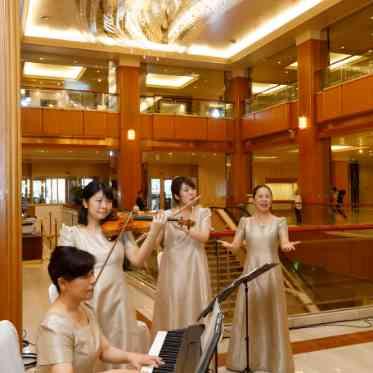 ロイヤルパークホテル（東京・日本橋） ロビー挙式の生演奏