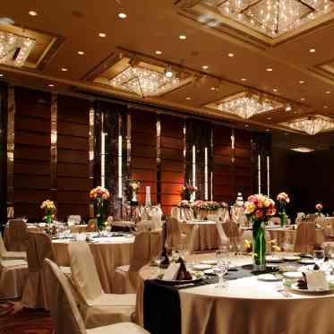 ロイヤルホール