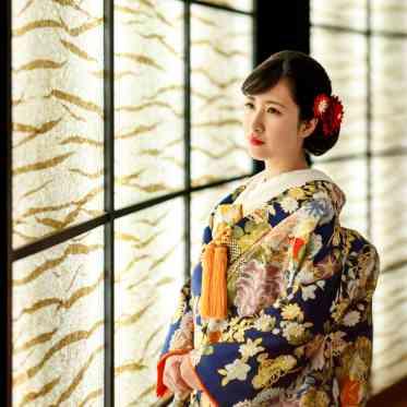 ロイヤルパークホテル(東京・日本橋) 色打掛も映える