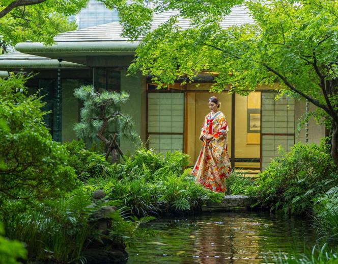 ロイヤルパークホテル(東京・日本橋) ドレス・衣装