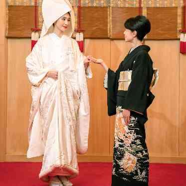 帝国ホテル 東京 挙式後にお宮参りをされたり、七五三をされたり、ご家族に寄り添い続けてきた神殿。
