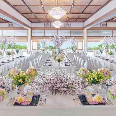 ホテルグランド東雲 四季に合わせたコーディネートも魅力