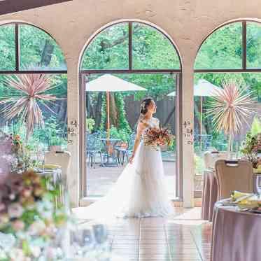 ディアズ水戸スパニッシュガーデン 【ナチュラル】ガーデンと繋がる開放的なパーティ会場