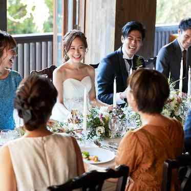 川原町倶楽部 ラ・ルーナ ピエーナ　＜エルフラットグループ＞ 10名以下のウエディングも対応可。ゲストと笑顔溢れるアットホームな時間を