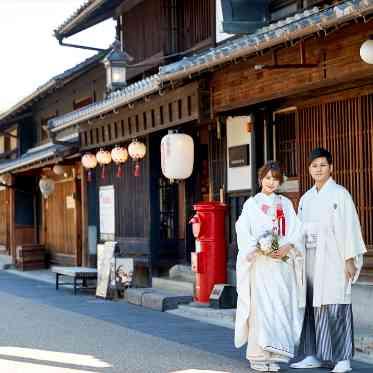 川原町倶楽部 ラ・ルーナ ピエーナ <エルフラットグループ> 不変の伝統的な街並みは ゲストとふたりの思い出の場所としていつでも帰ってこれる