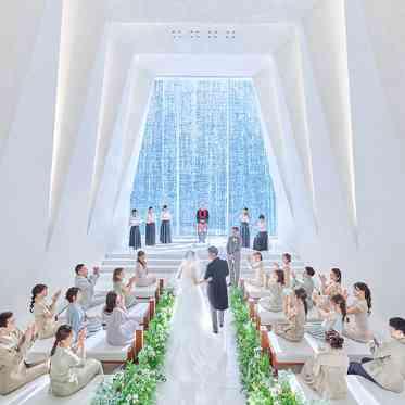 KOTOWA 京都 八坂(コトワ京都八坂) 自然光が降り注ぐチャペルで感動的な挙式を。