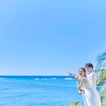 ザ・マカナチャペル/アールイズ・ウエディング 目の前のテラスからは絶景のロケーション