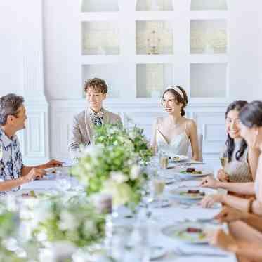ザ・マカナチャペル/アールイズ・ウエディング 大切なゲストと一緒に美味しいお食事を