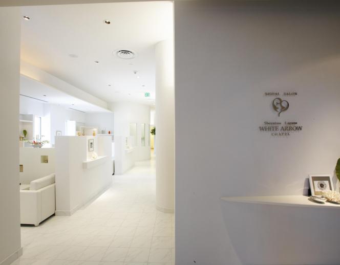 ホワイトアロウチャペル/アールイズ・ウエディング ロビー・控室