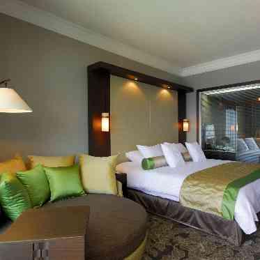 ホワイトアロウチャペル/アールイズ・ウエディング シェラトン・ラグーナ・グアム・リゾート