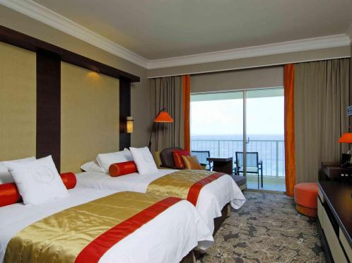 ホワイトアロウチャペル/アールイズ・ウエディング ロビー・控室