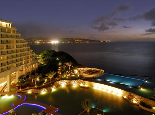 ホワイトアロウチャペル/アールイズ・ウエディング ロビー・控室