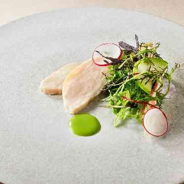 KOTOWA 鎌倉 鶴ヶ岡会館 地元食材もふんだんに使用して