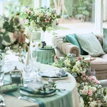 アルモニーソルーナ表参道/テイクアンドギヴ・ニーズウェディング ゲストとの距離感が近いソファ席はとても人気!