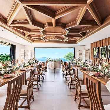 白の教会/アールイズ・ウエディング パーティルーム