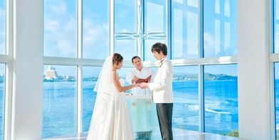 クリスタルチャペル 挙式会場の写真3