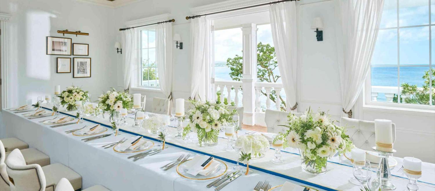 クリスタルチャペル/アールイズ・ウエディング 披露宴会場