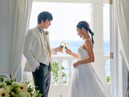 クリスタルチャペル 披露宴会場の写真2