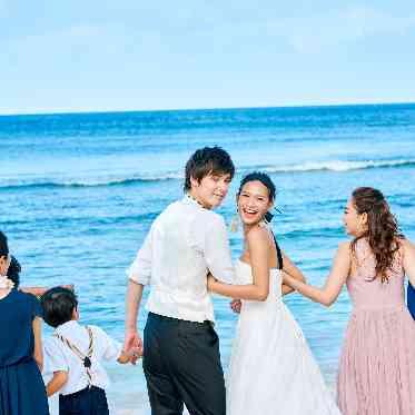 果てしなく続く青のグラデーションに、心が解き放たれる