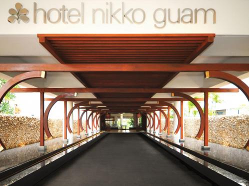 クリスタルチャペル/アールイズ・ウエディング ロビー・控室