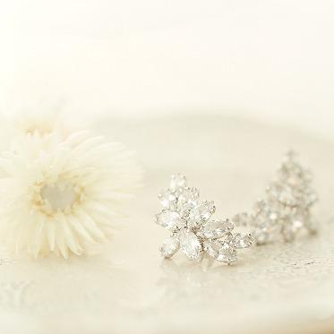 WITH A WHITE イヤリング