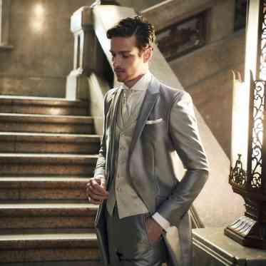 セントレジェンダOKINAWA(CENTLEGENDA OKINAWA) 花嫁のドレス姿にも負けない凛々しいタキシード姿