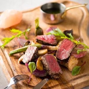 LOS ANGELES BALCONY(ロサンジェルス バルコニー) ゲストへのもてなしは、50種類を超える豊かな食材を用いる