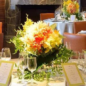 LOS ANGELES BALCONY(ロサンジェルス バルコニー) 会場の空間全体で二人の思いを伝えるフラワーコーディネート