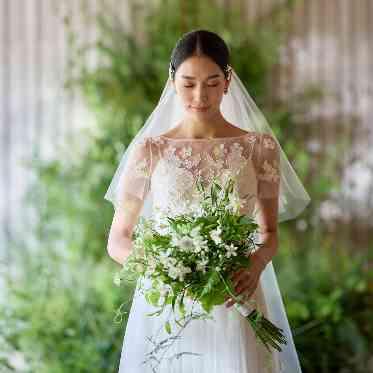 THE TENDER HOUSE(ザ テンダーハウス) 洗練された大人なデザインはウェディングドレスの写真撮影時も邪魔をしない