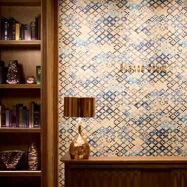 THE TENDER HOUSE(ザ テンダーハウス) ブエノスコートの装飾は大人な落ち着いたデザイン。