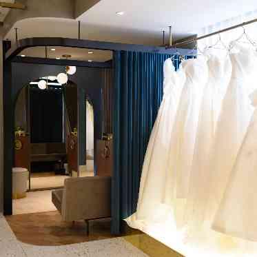 THE TENDER HOUSE(ザ テンダーハウス) 最新インポートドレスからオリジナルドレスまでそろう