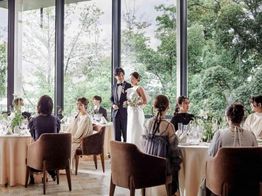 イリスウォーターテラスあやめ池 披露宴会場の写真2