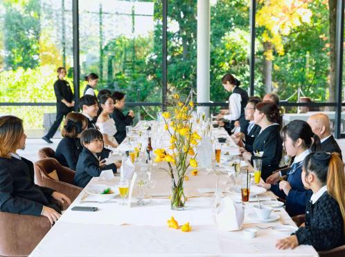 IRIS WATER TERRACE AYAMEIKE 披露宴会場