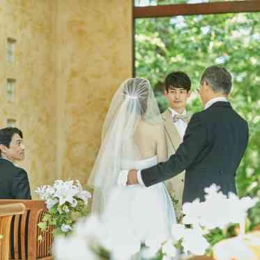 THE HILLTOP TERRACE NARA（ザ・ヒルトップテラス奈良） 近い距離で見守っていただけるチャペル