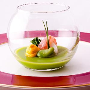 ChezKOBE(レストラン シェ・コーベ) 「大切なゲストへの感謝の気持ちを伝えたい」というふたりに相応しいウエディング