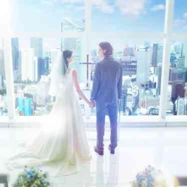 LUMIVEIL TOKYO(ルミヴェール東京) 地上215m、天空のチャペルの開放感あふれる眺望がおふたりのウエディングの景色