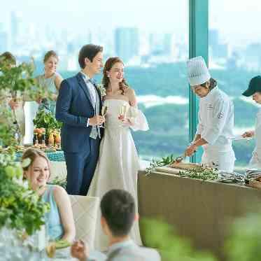 LUMIVEIL TOKYO(ルミヴェール東京) 料理パフォーマンスのサプライズ演出で眺望×美食の贅沢なおもてなしを