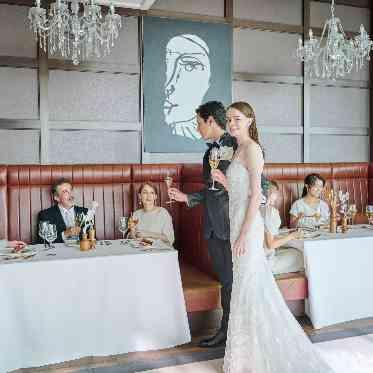 LUMIVEIL TOKYO(ルミヴェール東京) ソファ席もご用意がありくつろげる空間