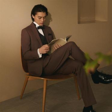 LUMIVEIL TOKYO(ルミヴェール東京) タキシードも充実のラインナップ