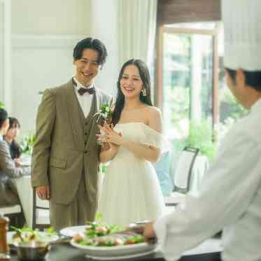 パラッツォ ドゥカーレ 麻布 ビュッフェでのパーティなど幅広い披露宴スタイルに対応*