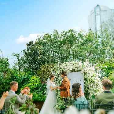 パラッツォ ドゥカーレ 麻布 まるで海外ウエディングのような開放的で非日常感あるセレモニーが叶う